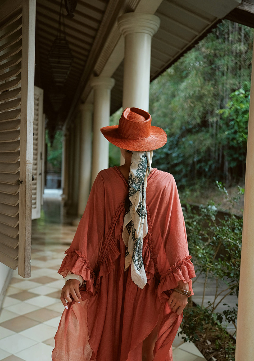 SOLEA FEDORA CLAY