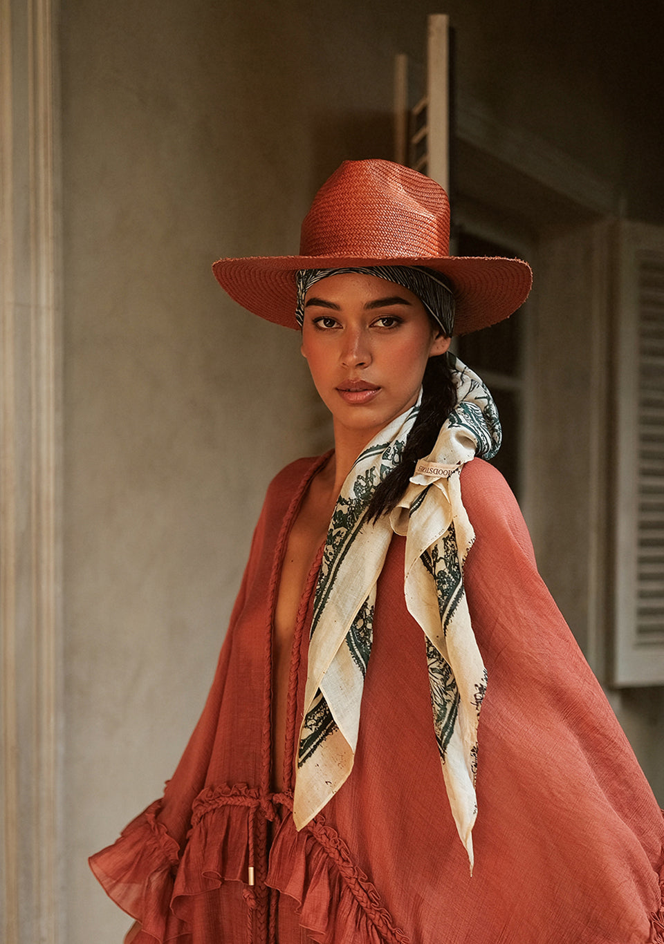 SOLEA FEDORA CLAY