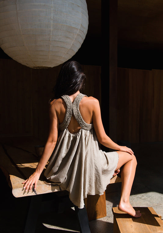 DRESS SHELL — side view